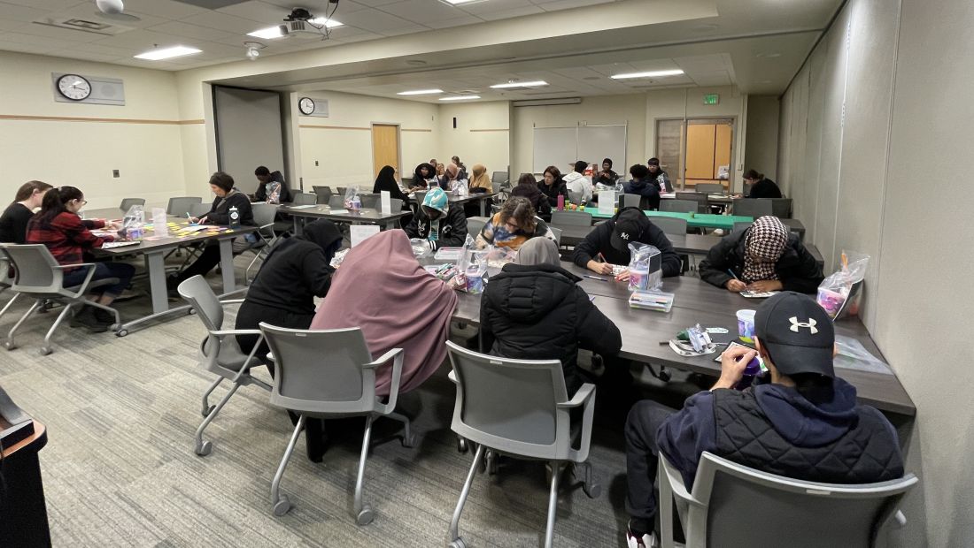 Large group of students at all the tables