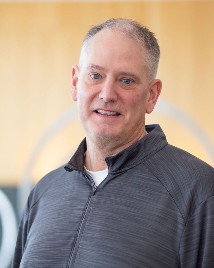 Ken Theisen headshot