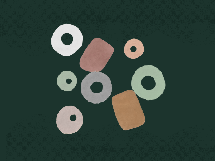 an assortment of different colored beads